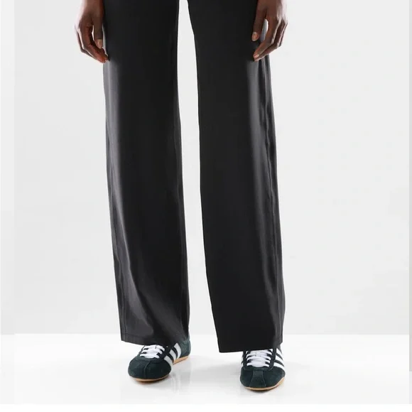 Aritzia Golden Butter Asana Pants Leggings - Picture 3 of 4